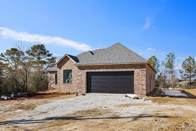 view of front facade with a garage