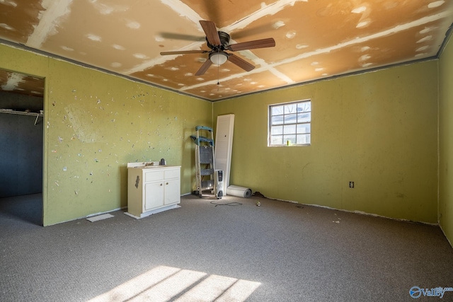 spare room with ceiling fan