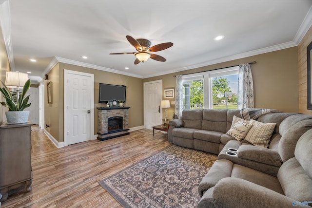199 Ford Chapel Dr, Harvest, AL 35749 - living area featuring ceiling fan, light wood-style floors, baseboards, recessed lighting, and crown molding