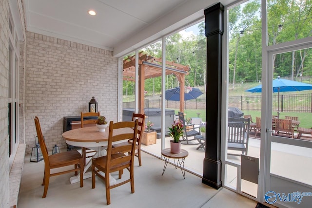 8076 Goose Ridge Dr, Owens Cross Roads, AL 35763 - view of sunroom