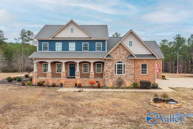 craftsman-style house featuring a porch