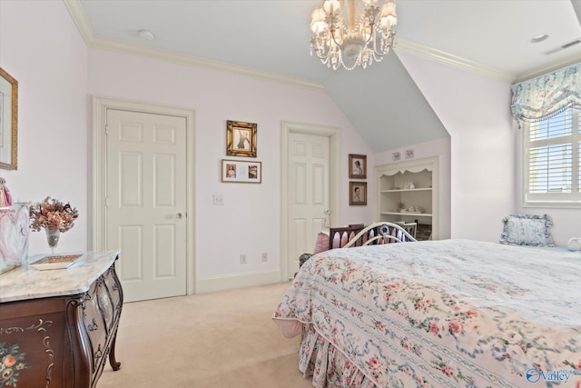 bedroom featuring crown molding, visible vents, an inviting chandelier, light carpet, and baseboards