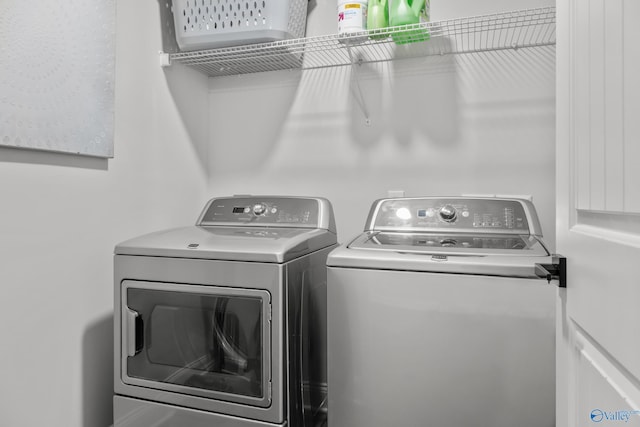 132 Fall Meadow Dr, Harvest, AL 35749 - laundry area with washer and dryer