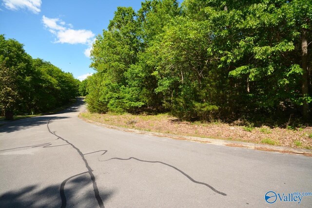 Listing photo 2 for LOT31 Burlington Dr, Huntsville AL 35803