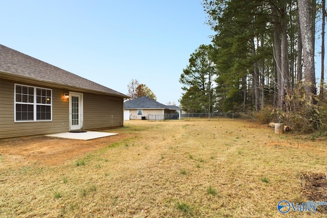 view of yard with a patio area