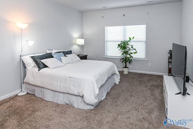 bedroom featuring carpet floors