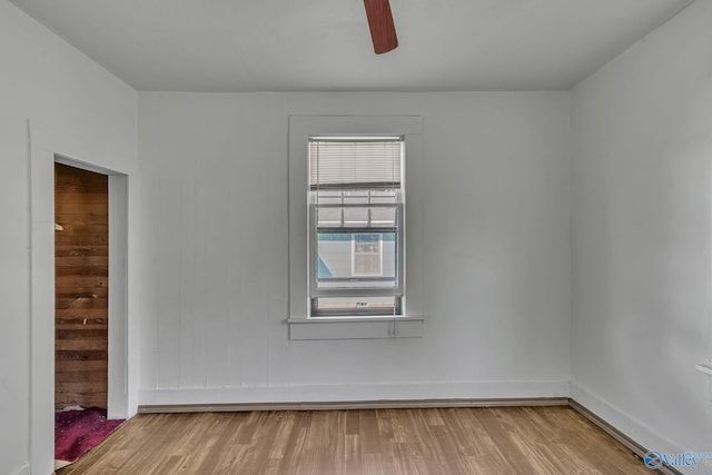 1011 Hermosa Ave, Gadsden, AL 35901 - empty room with baseboards, wood finished floors, and a ceiling fan