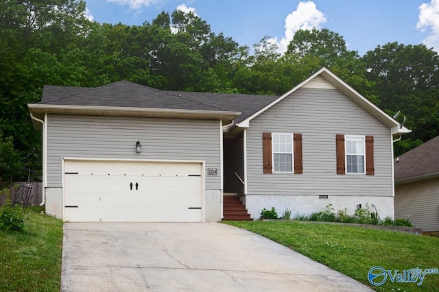 204 Hollington Dr, Huntsville, AL 35811 - view of front of property with driveway and a front yard