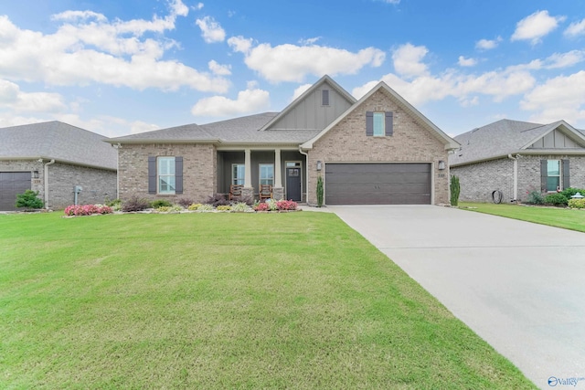 craftsman-style home with a front lawn