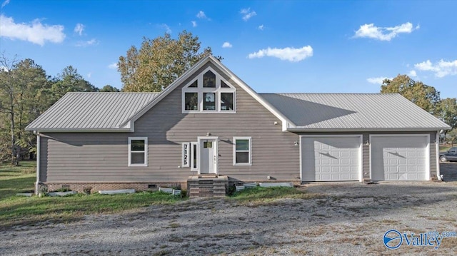 view of front facade featuring a garage