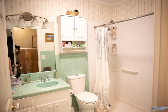1021 NW 9th St NW, Arab, AL 35016 - bathroom with wallpapered walls, wainscoting, vanity, a shower stall, and crown molding