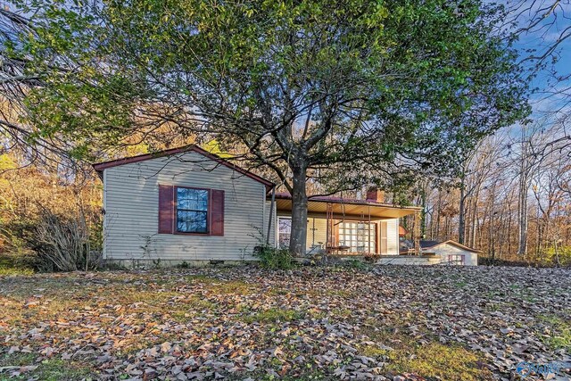 view of front of home with covered porch