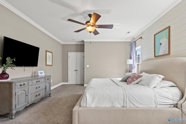bedroom featuring a ceiling fan, crown molding, light carpet, baseboards, and visible vents