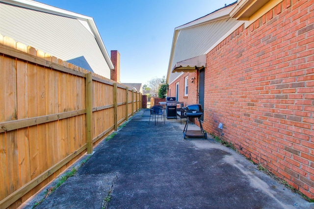 exterior space with driveway