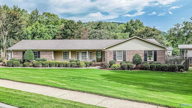 2600 Gawain Rd SE, Huntsville, AL 35803 - ranch-style home featuring brick siding