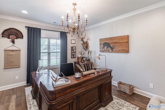 office featuring recessed lighting, a notable chandelier, baseboards, ornamental molding, and dark wood-style floors