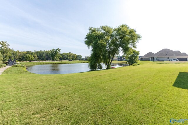 view of yard with a water view