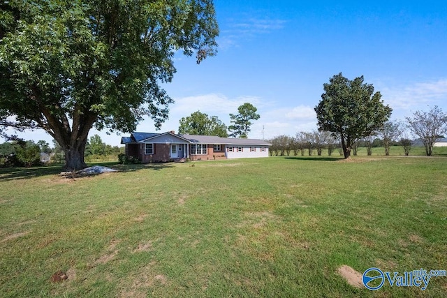 Listing photo 3 for 1203 Mount Carmel Rd, Altoona AL 35952