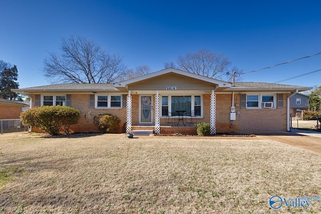 ranch-style house with a front yard