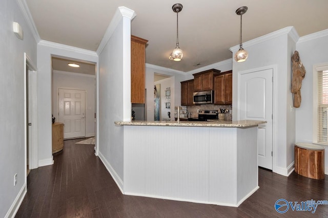 2906 Pasture View Ln, Owens Cross Roads, AL 35763 - kitchen featuring stainless steel appliances, dark wood-type flooring, backsplash, crown molding, and hanging light fixtures