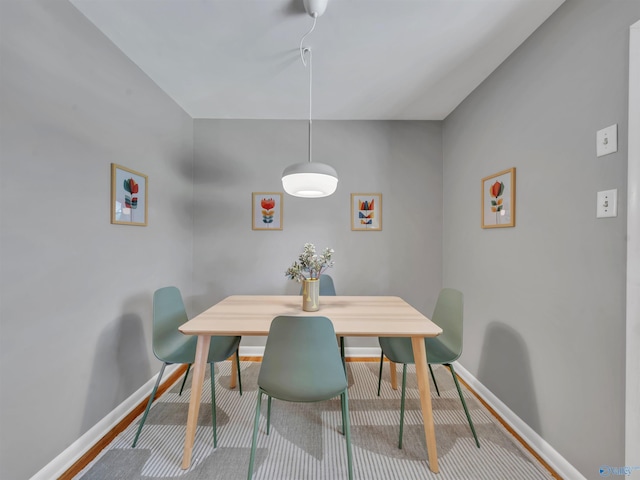 1011 Cole Dr SE, Huntsville, AL 35802 - dining space featuring baseboards