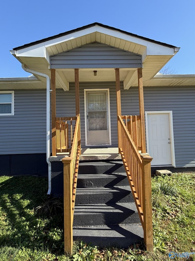 view of property entrance