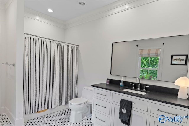 bathroom featuring toilet, recessed lighting, vanity, a shower with curtain, and crown molding