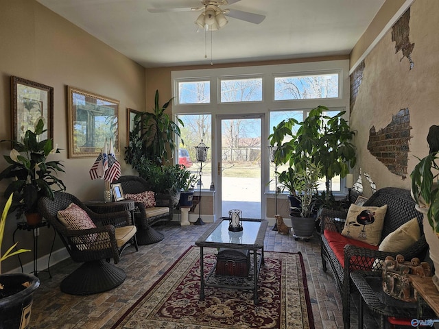 809 Kyle Rd NE, Hartselle, AL 35640 - view of sunroom / solarium
