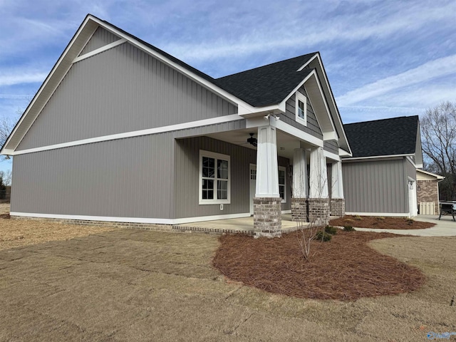 view of front of home featuring a porch