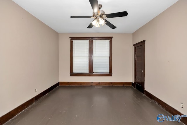 spare room featuring ceiling fan