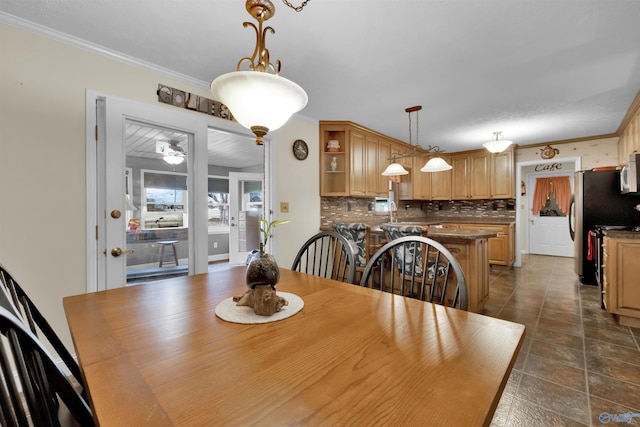 dining room with ornamental molding