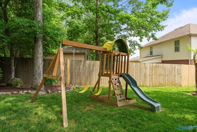 6807 Breyerton Way SE, Owens Cross Roads, AL 35763 - view of jungle gym