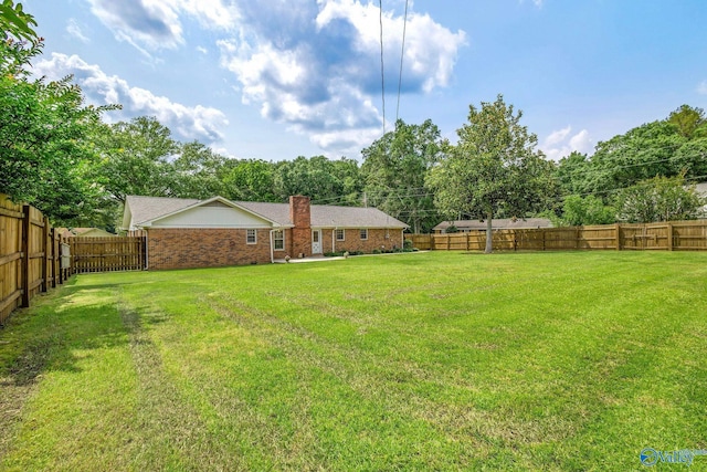 708 Apache St NW, Hartselle, AL 35640 - view of yard