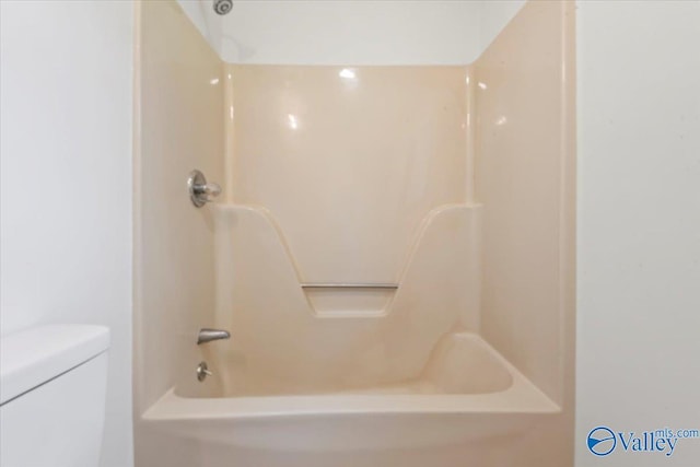 304 Ohara Dr, Albertville, AL 35950 - bathroom with toilet and bathtub / shower combination