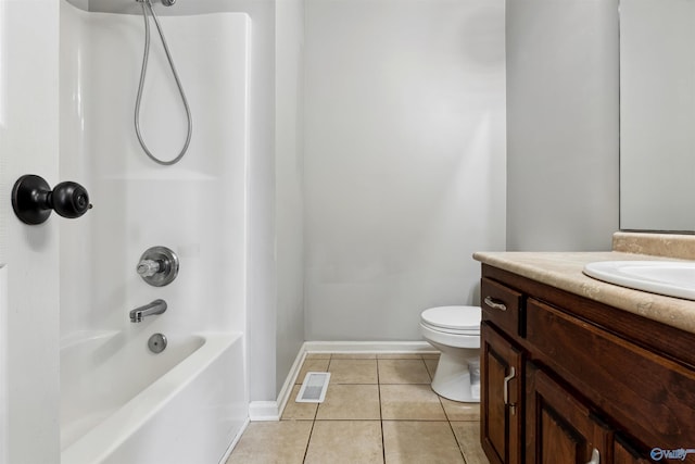 123 Turtle Ridge Dr, New Market, AL 35761 - full bath featuring tile patterned flooring, toilet, bathing tub / shower combination, vanity, and baseboards