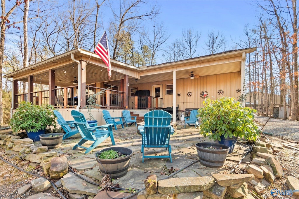 view of patio / terrace with ceiling fan