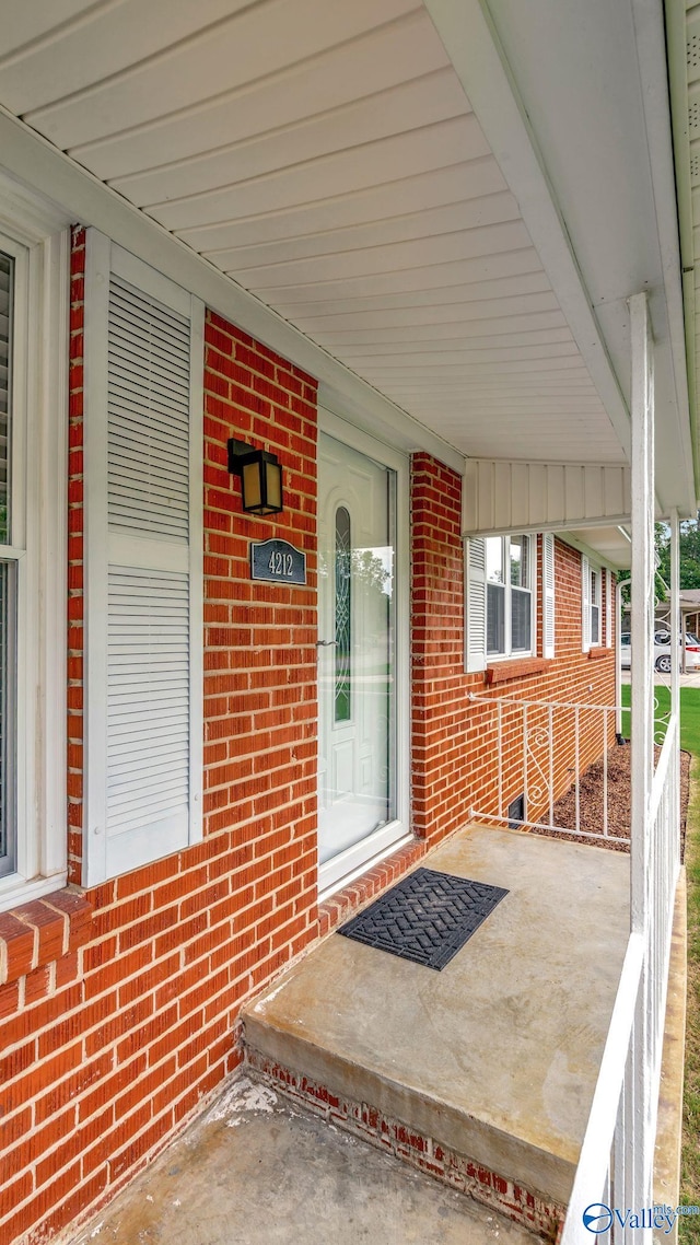 4212 Mcclain Ln NW, Huntsville, AL 35810 - view of covered porch