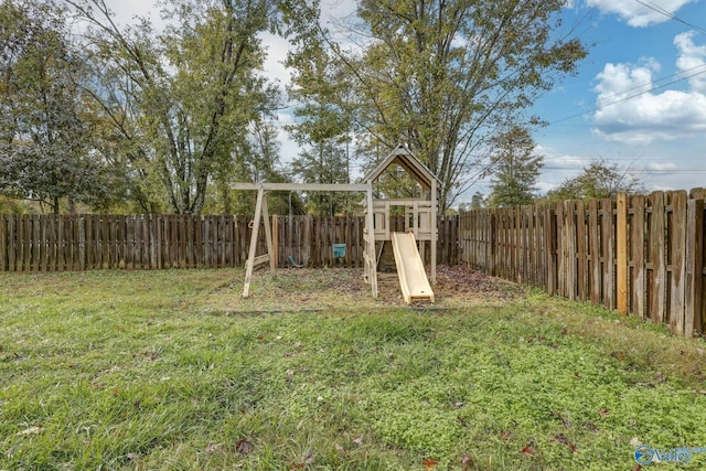 1502 Bower Dr SE, Cullman, AL 35055 - view of jungle gym featuring a fenced backyard and a yard