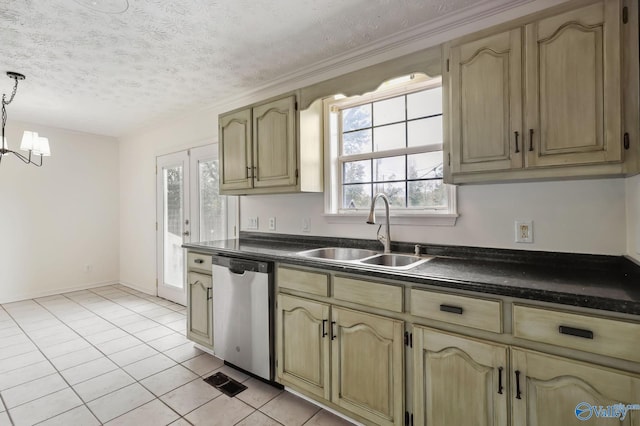 1502 Bower Dr SE, Cullman, AL 35055 - kitchen featuring a textured ceiling, dishwasher, dark countertops, a sink, and an inviting chandelier