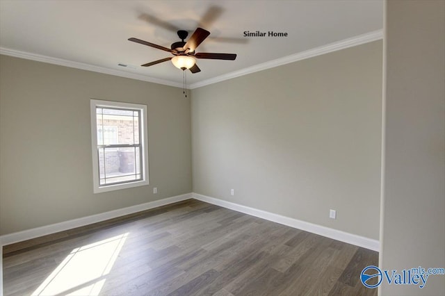 unfurnished room with dark wood-type flooring, ceiling fan, and ornamental molding