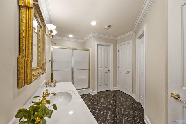 bathroom featuring a stall shower, baseboards, visible vents, crown molding, and recessed lighting