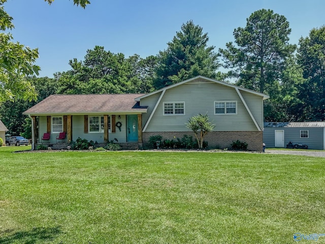 view of front of property with a front lawn and a porch