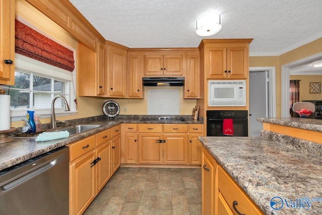 kitchen featuring sink, a textured ceiling, ornamental molding, and black appliances