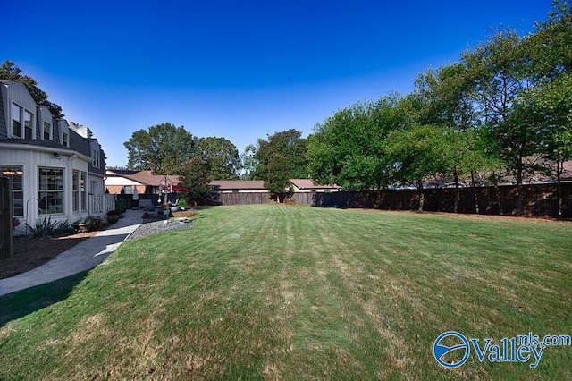 3318 Ohara Rd SW, Huntsville, AL 35801 - view of yard featuring fence private yard