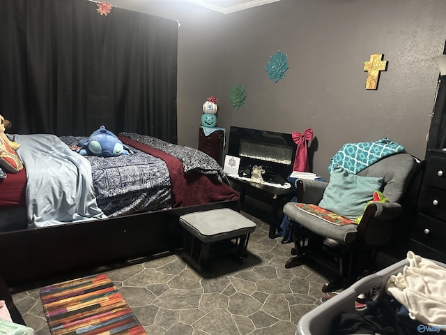 220 E Walnut St, Gadsden, AL 35903 - bedroom with crown molding
