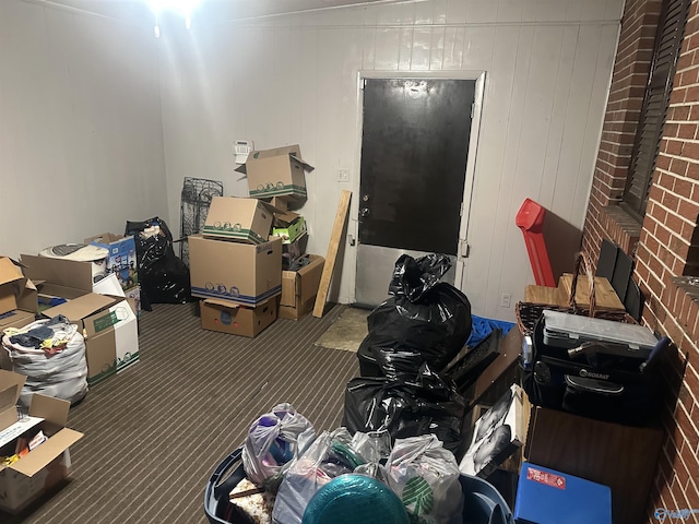 220 E Walnut St, Gadsden, AL 35903 - interior space featuring carpet