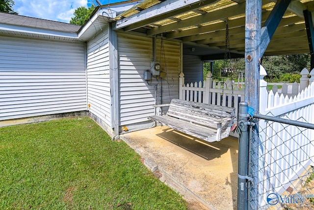 exterior space with a yard