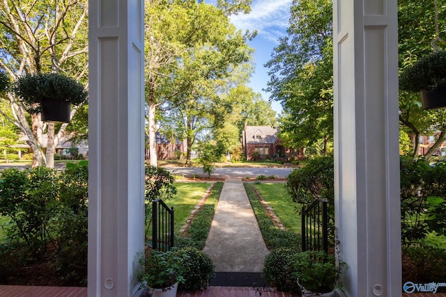 815 Sherman St SE, Decatur, AL 35601 - view of yard
