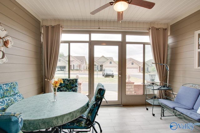 dining space featuring ceiling fan