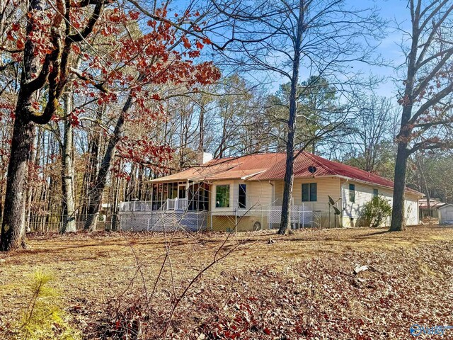 view of front of property